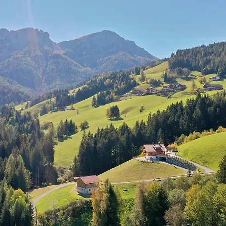 Residenz Erschbaum Farm stay Olang