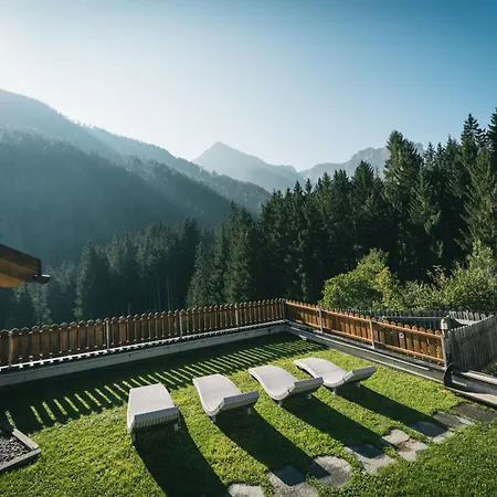 Residenz Erschbaum Farm stay Olang